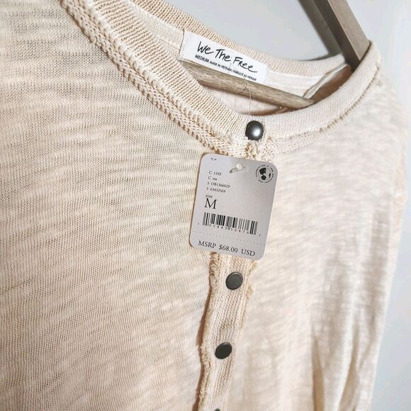 We The Free By Free Peo ple Phoebe Henley Top Medium NWOT - Picture 5 of 13